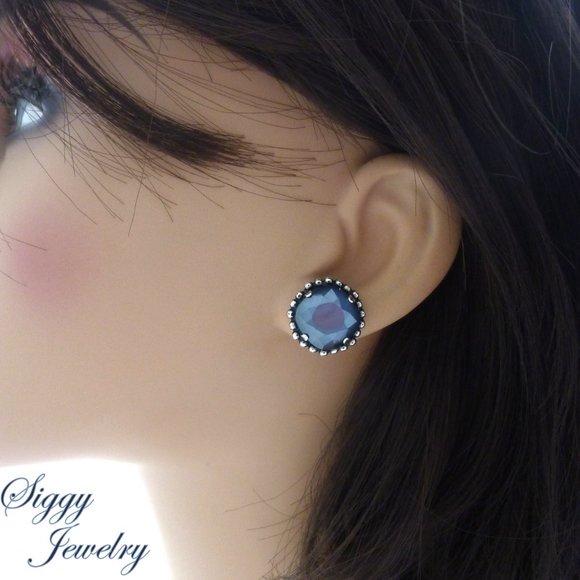 Cushion Cut Crystal Dark Gray Solitaire Stud Earrings, 12mm Assorted Finishes - Picture 7 of 9